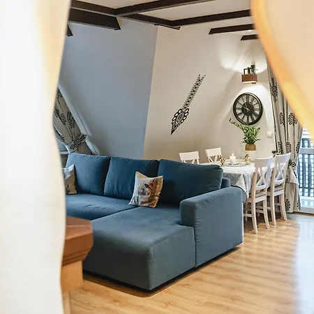 Chateau Karpielówka Apartamento *