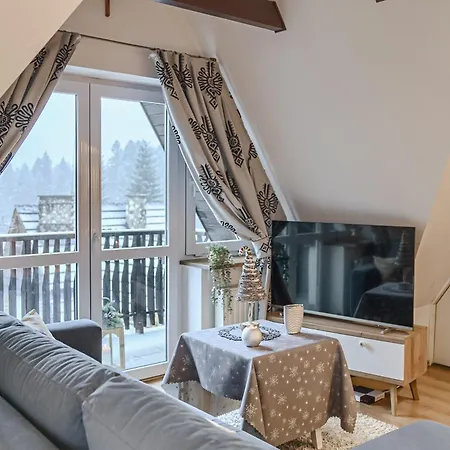 Apartmán Kameralny Chateau Karpielowka Z Widokiem I Wlasnym Garazem Kościelisko